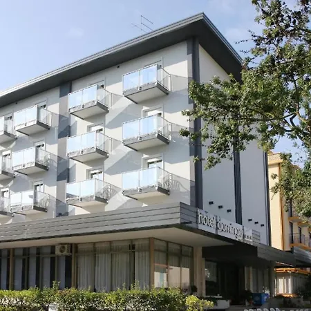 Domingo Hotel